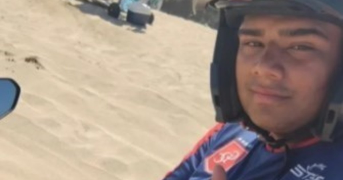 Descontrol en Villa Gesell: quién era el joven que murió al caer de un médano con su moto